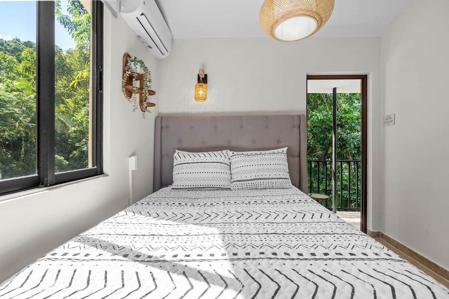4 habitaciones, escritorio, tabla de planchar con plancha y wifi gratis 