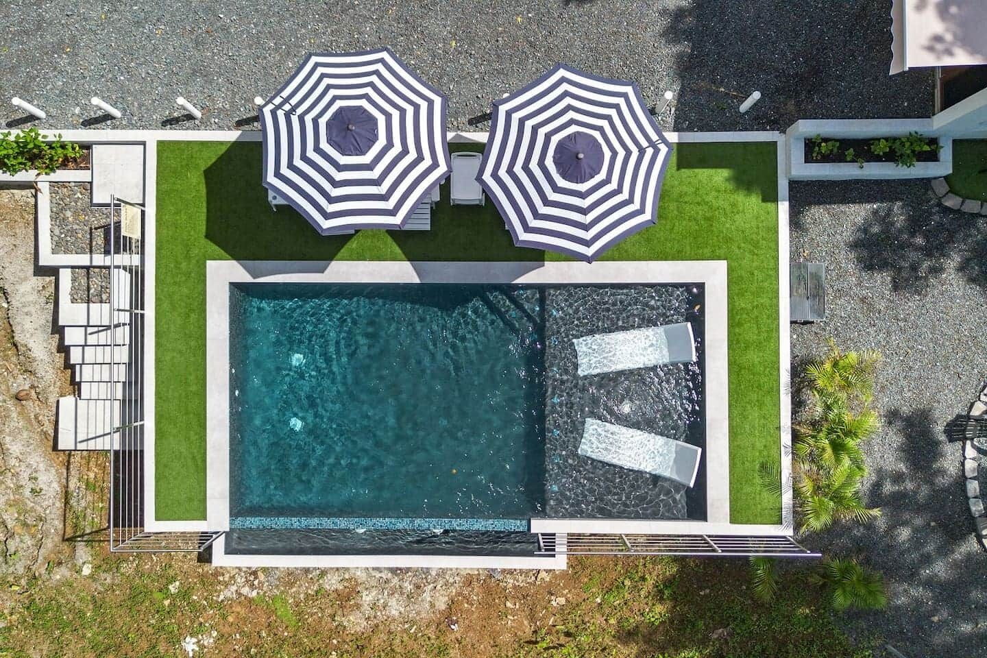Piscine extérieure, piscine chauffée