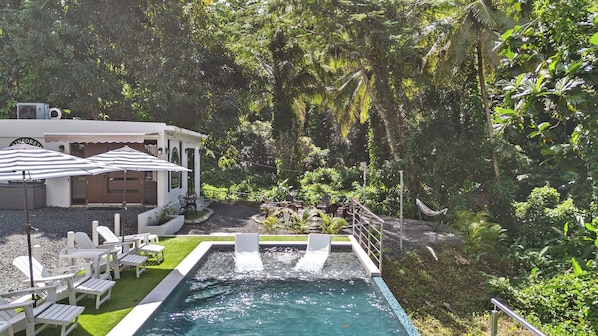 Outdoor pool, a heated pool