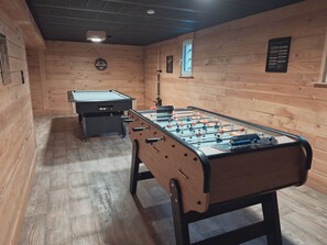 Spielezimmer