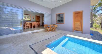 Cheerful 3BR Villa with Pool