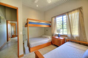 3 chambres, Wi-Fi, draps fournis