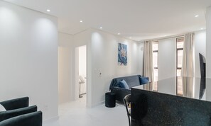 Basic Apartment | Bahagian dalam