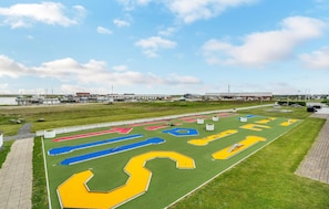 المنطقة المحيطة بالمنشأة