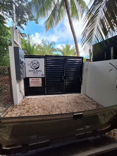 White Rock Villa