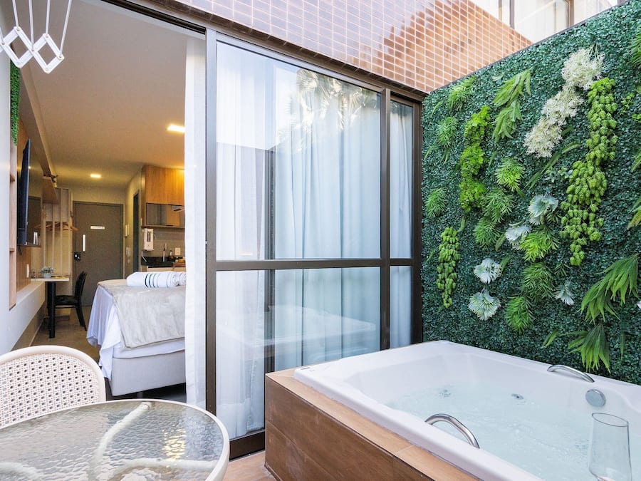 Apartment | Outdoor dining