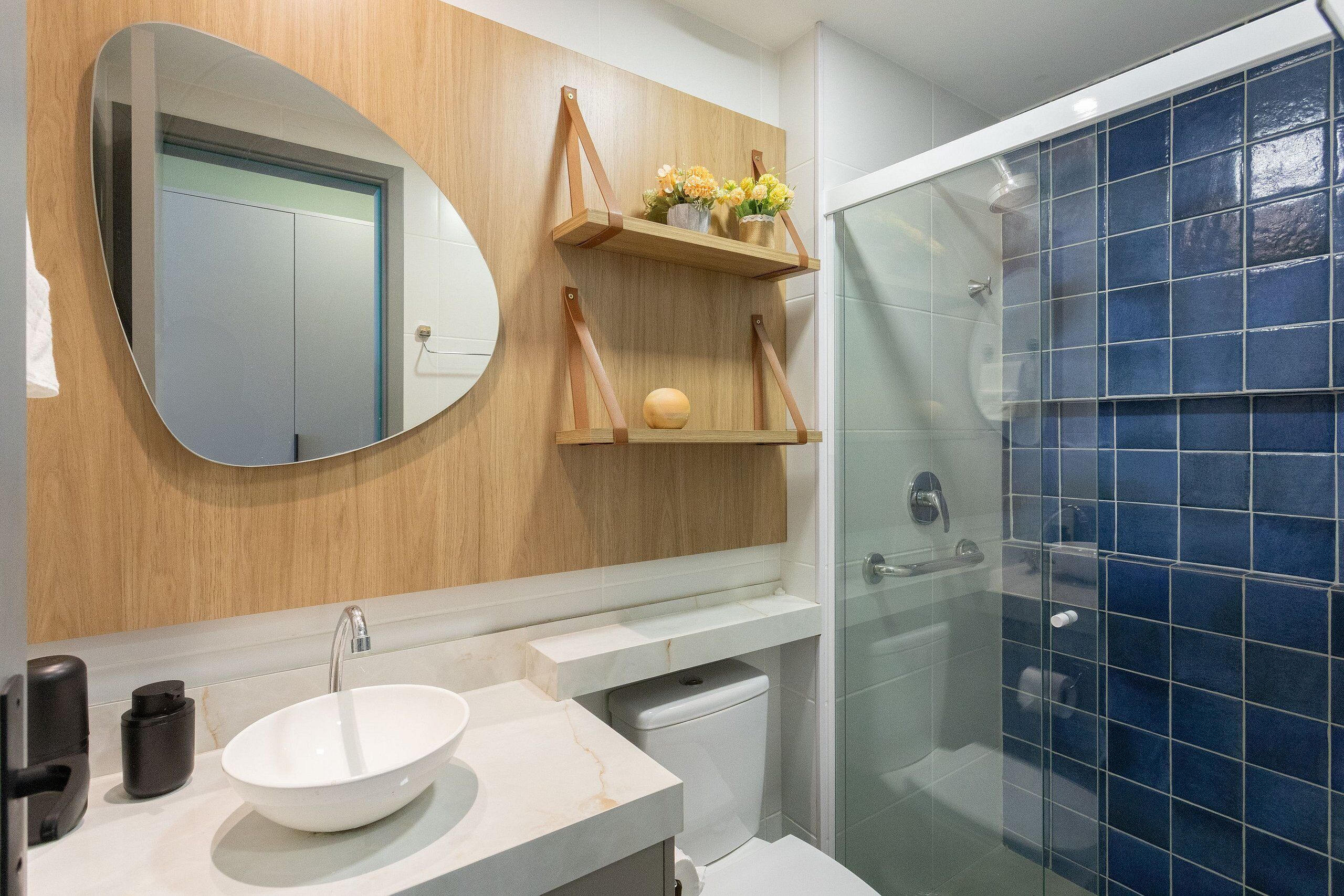 デラックス アパートメント | バスルーム | タオル、石鹸、シャンプー、トイレットペーパー