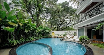 Staymaster Veridian Luxury 2BHK AC TV Pool