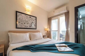 1 bedroom, WiFi - Staymaster Zyric B411  Serviced Apartment (Siolim)