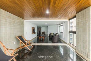 Basic Apartment | Interior - Aptos. em prédio à beira-mar na Praia do Morro - CEAs (Guarapari)
