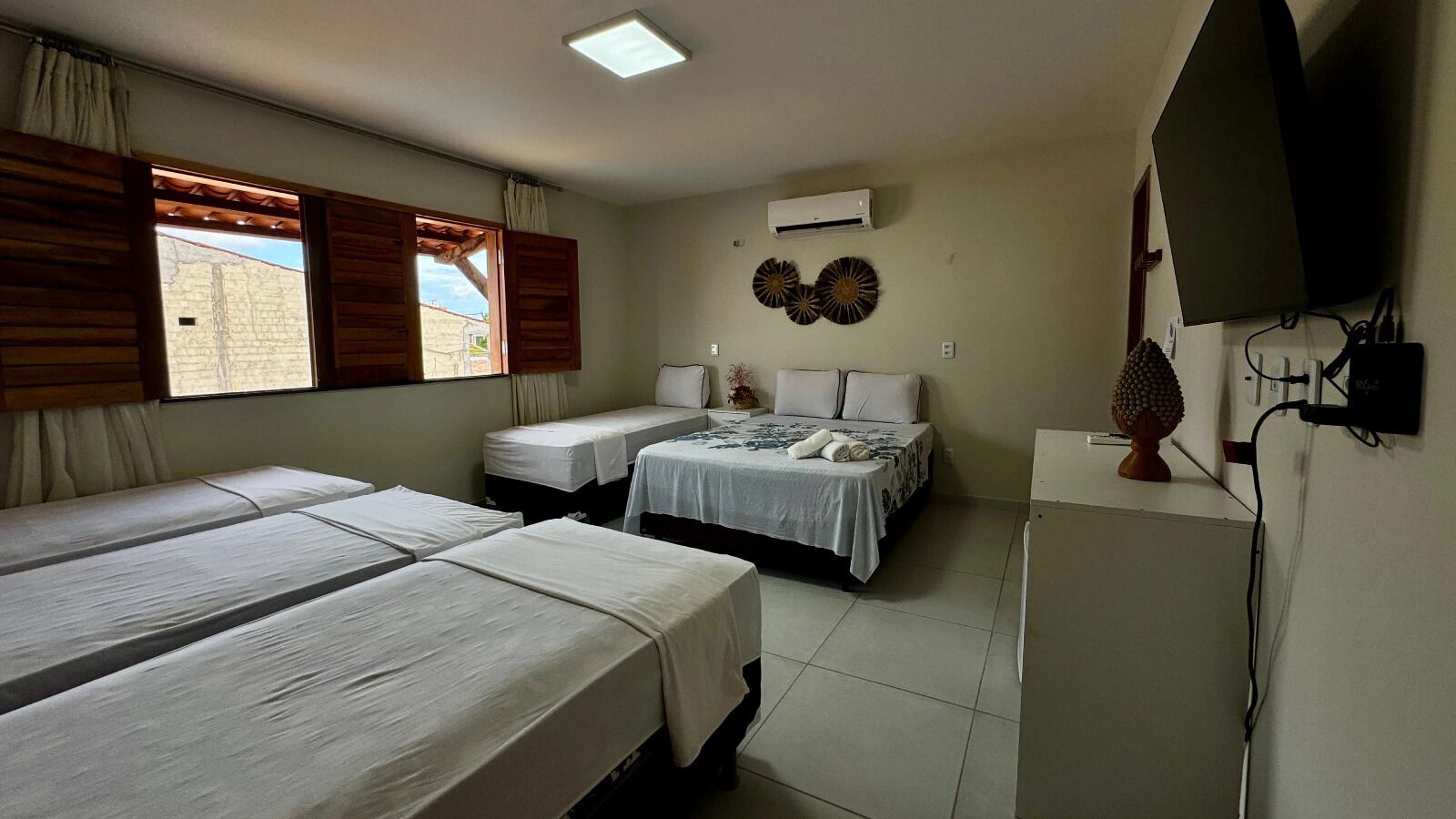 Family Suite | Free WiFi, wheelchair access