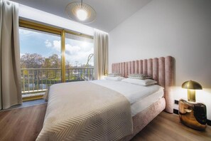 2 chambres, coffres-forts dans les chambres, Wi-Fi gratuit