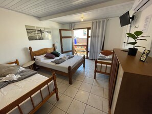 Habitación cuádruple Confort | Wifi gratis 
