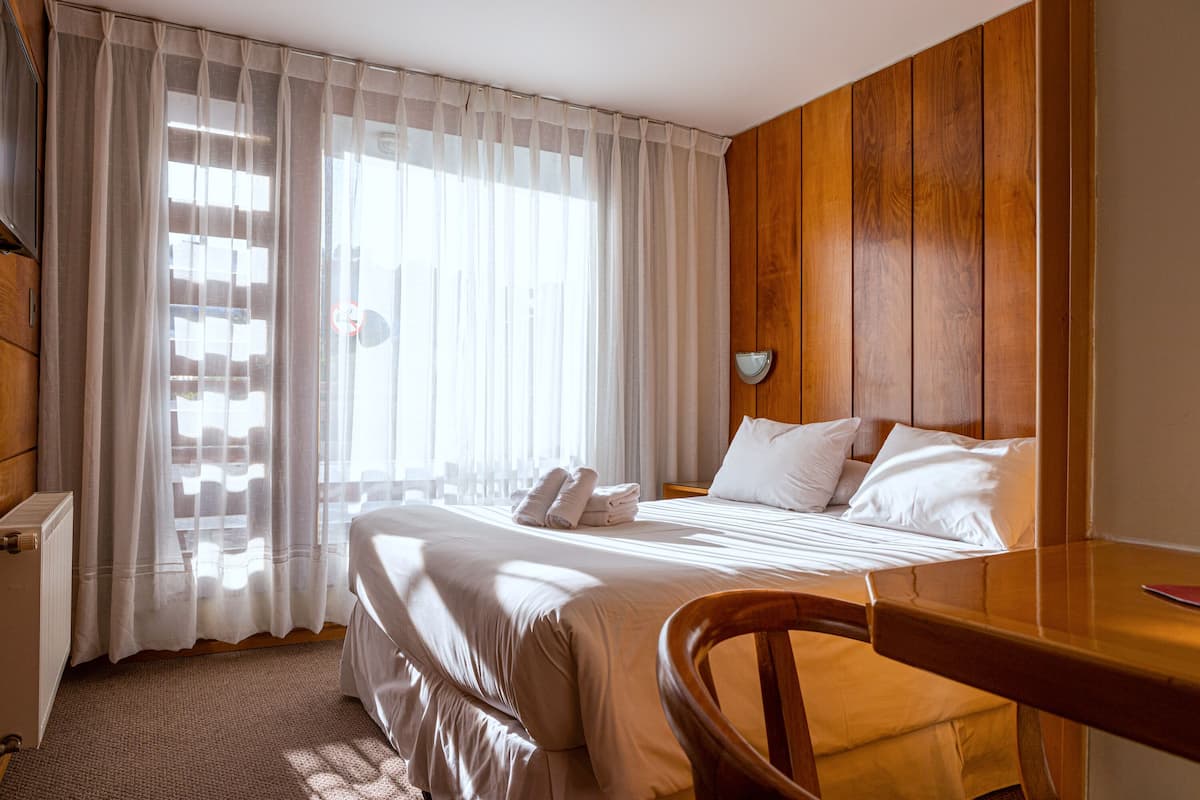 Standard Double Room | Free WiFi, wheelchair access