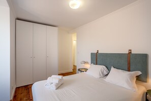 2 bedrooms - Bairro Alto Garden With A View II by Homing (Lisbon)