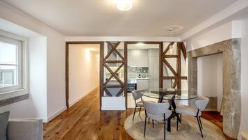 Apartment | Dining room