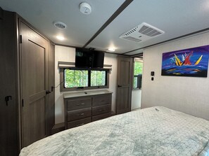 2 chambres, draps fournis