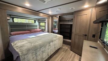 2 Schlafzimmer, Bettwäsche