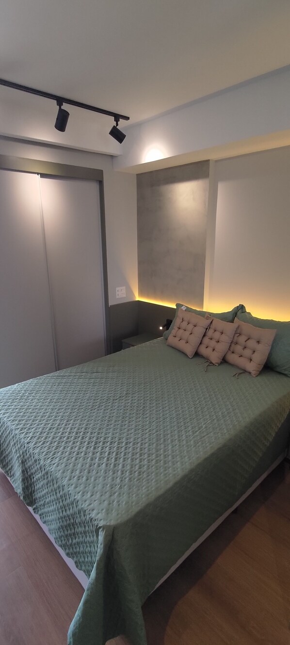 1 غرفة نوم وواي فاي وملاءات أسرّة