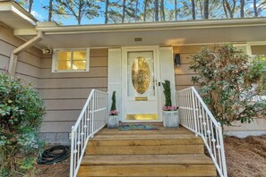 تفاصيل الفندق من الخارج