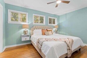 3 bedrooms, WiFi, bed sheets