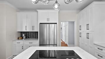 House, Courtyard View | Private kitchen | Coffee/tea maker, dining tables