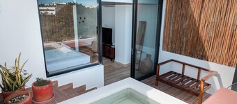 Amira Residence with Private Pool