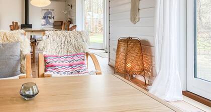 Lovely home in Ebeltoft with WiFi