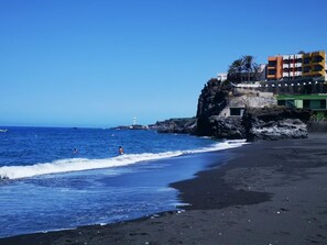 Beach - CHL Armonia, side see view in Puerto Naos (Los Llanos de Aridane)