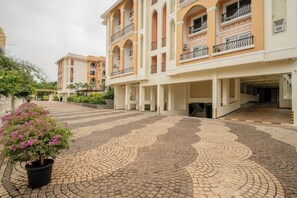 Exterior - Staymaster Zyric B416  Serviced Apartment (Siolim)