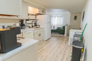 Micro-ondas, fogão, cooktop, lava-louças