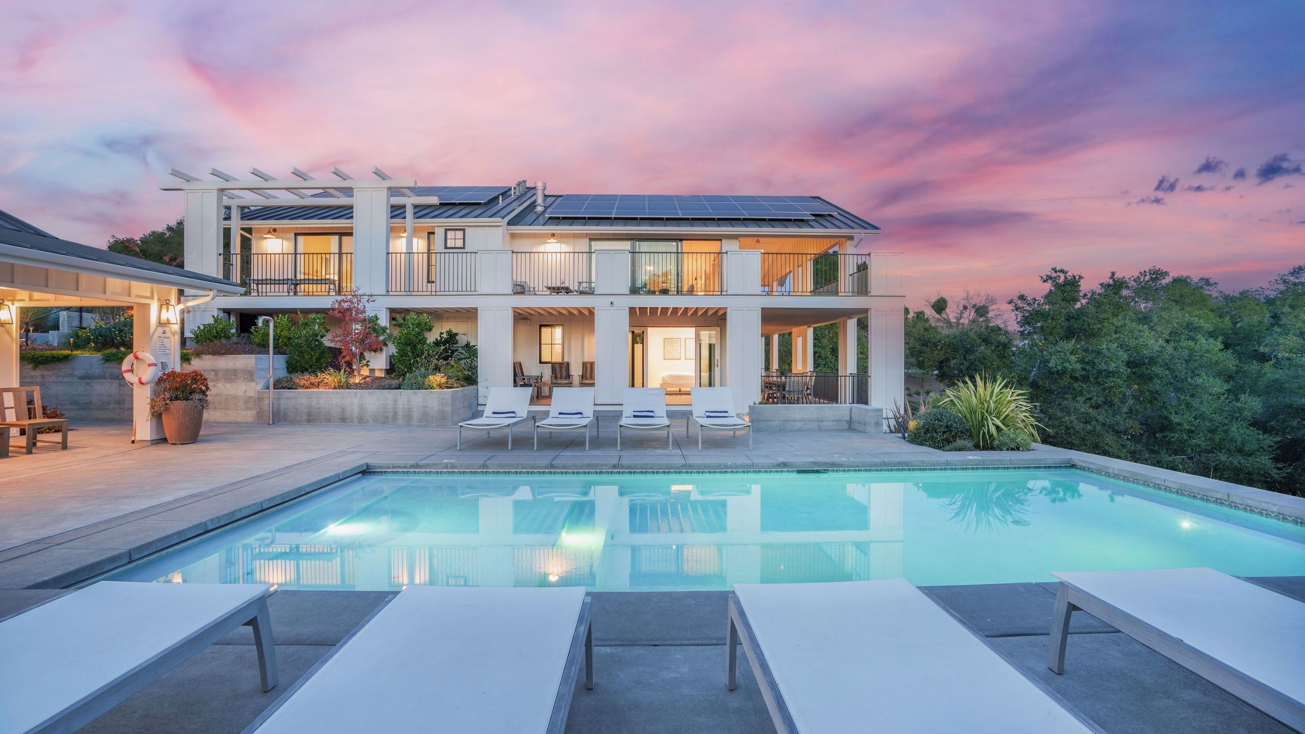 House (6 Bedrooms) | Interior