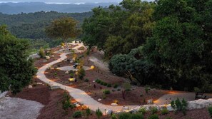 House (6 Bedrooms) | Interior