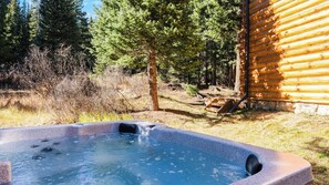 House (3 Bedrooms) | Interior - Forest Views, Hot Tub & Fireplace Minutes From Breckenridge Shangri-la Cabin by Avantstay (Breckenridge)