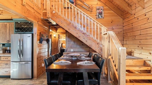 Forest Views, Hot Tub & Fireplace Minutes From Breckenridge Shangri-la Cabin by Avantstay