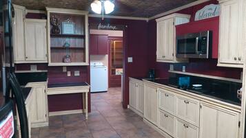 Microwave, oven, stovetop, dishwasher