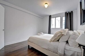 2 bedrooms, iron/ironing board, travel cot, WiFi