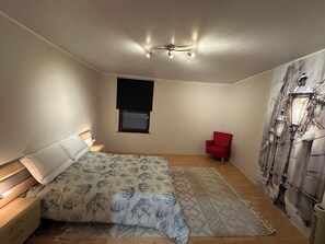 2 chambres, fer et planche à repasser, Wi-Fi, literie fournie