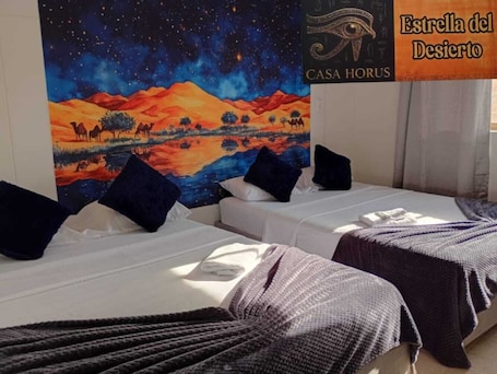 Family Twin Room | Free WiFi. HOTEL CASA HORUS