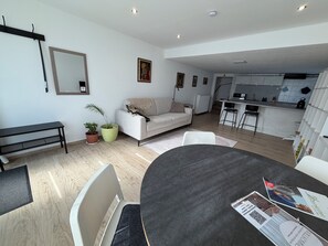 Smart TV, books - Family-friendly apartment in the heart of the spa town (Erwitte)