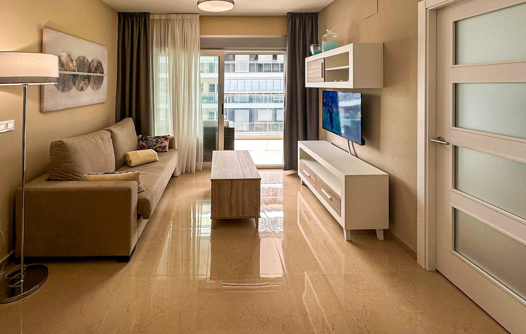 2 Bedroom Cozy Apartment In Torre La Sal - Cabanes