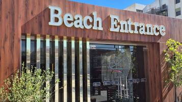 Room, 1 Bedroom, Accessible, Smoking | Exterior detail