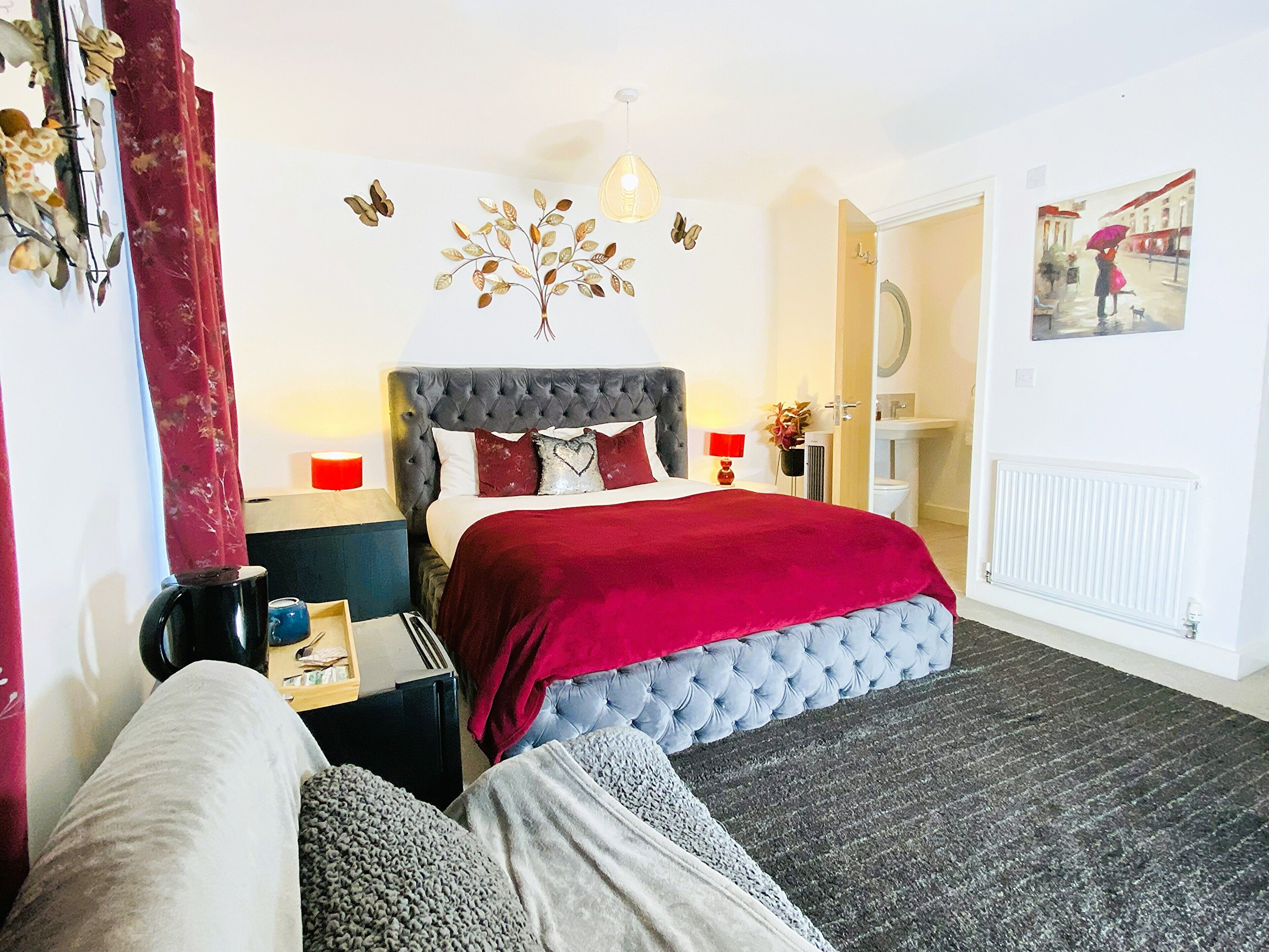 Igloo Magnolia "Genie" En-suite Room | Breakfast | Free Parking - North Yorkshire