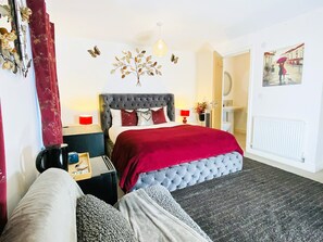 1 chambre, fer et planche à repasser, Wi-Fi, draps fournis