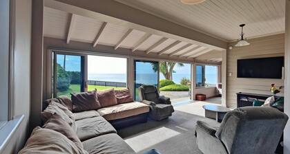 Justavacation Beachfront Bach