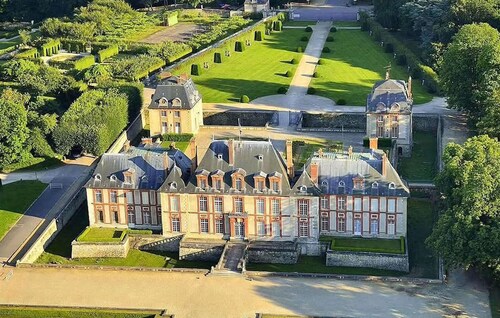 Belle maison à Boissy le Châtel avec piscine