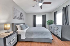 Casa família, vista para o jardim | Wi-Fi de cortesia