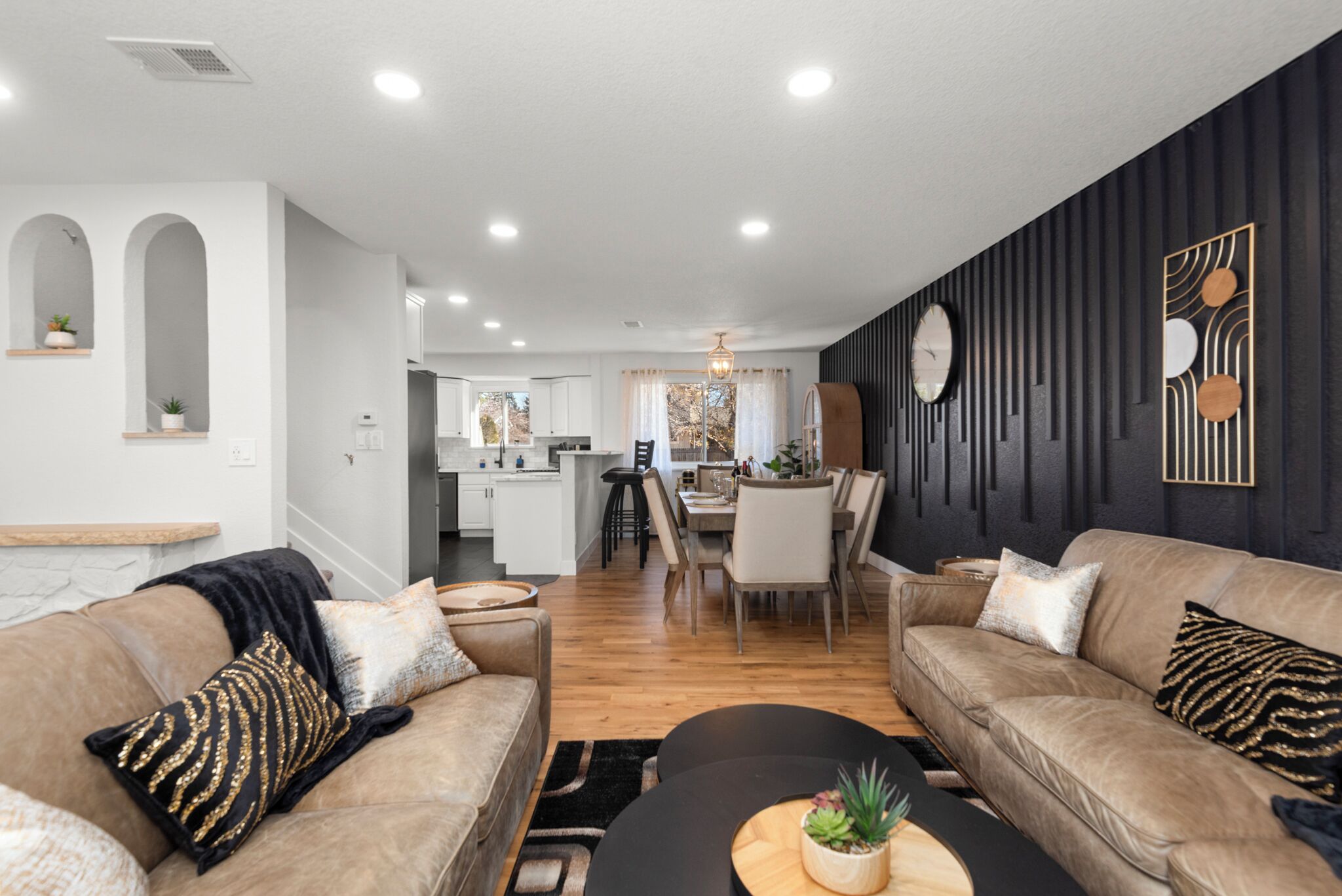 Smart TV, fireplace, video games, stereo