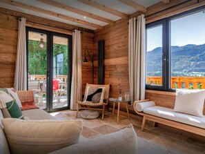 TV, stereo - Chalet Mushy - Stay for 10 with a terrace and garden - OVO Network (Samoëns)