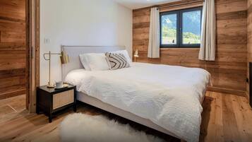 Fer et planche Ă repasser, Wi-Fi, draps fournis